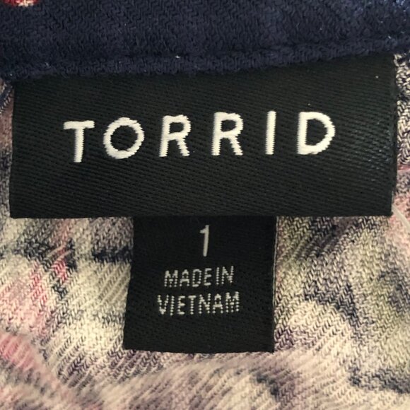 Torrid Women’s Size 1X Top Off the Shoulder Long Sleeve Halter Style NWT! - Picture 7 of 14